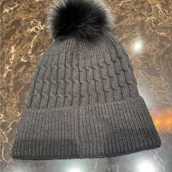 CHANEL Black Knit Hat with Pom Pom - Picture 4 of 7